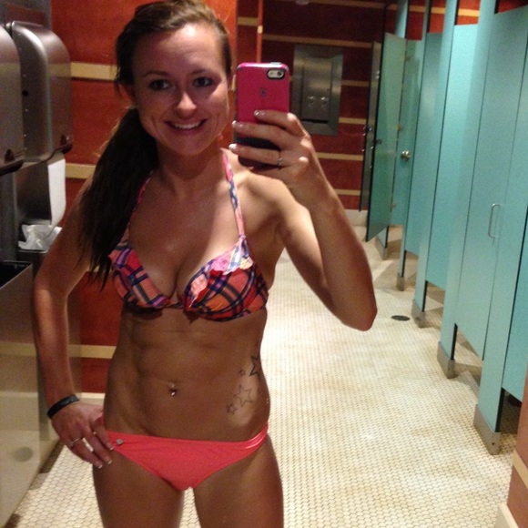 Victoria secret bikini push up top - Picture 4 of 4